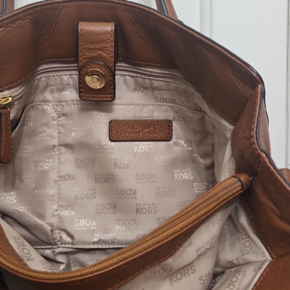 Michael Kors Leather Hamilton Satchel Tote Shoulder Bag - Picture 10 of 13